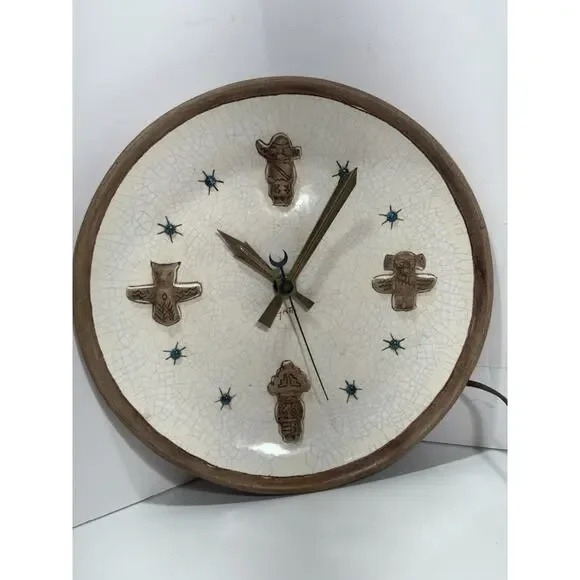 Vintage Signed Gatti Ceramic Native American Tribal Inspired Electric Wall Clock