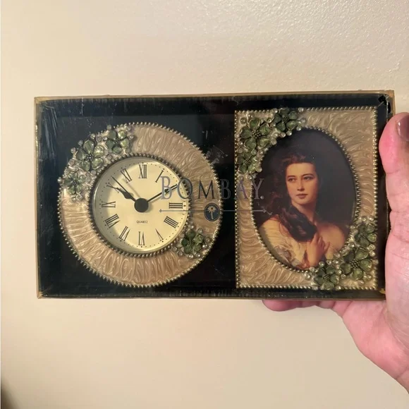 Bombay Company Ornate Metal Enamel Beige & Green Photo & Clock Combo Frame‎ U