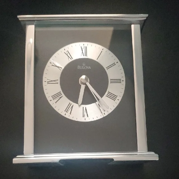 Bulova Silver and Black Clock Elegant Decor standalone