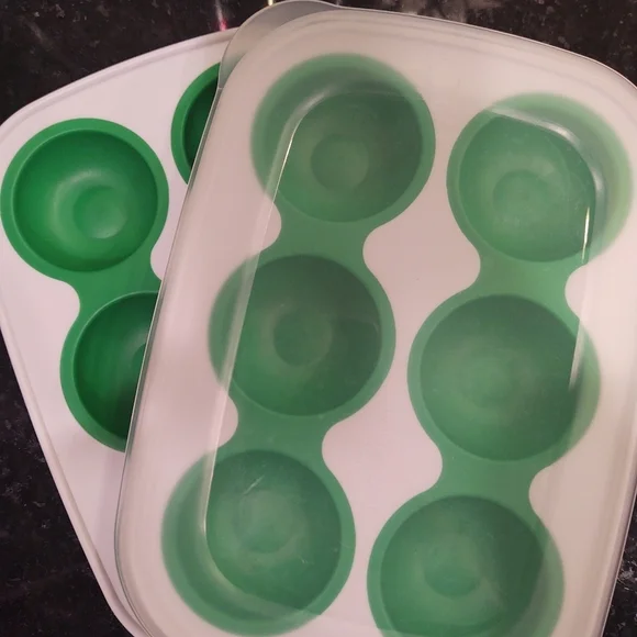 NWOT Pampered Chef herb trays