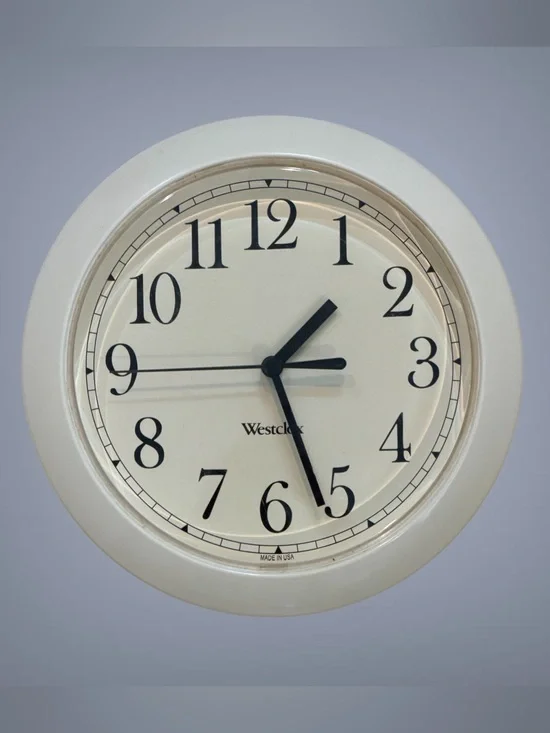 Vintage Westclox Analog Wall Clock Ivory 9” USA