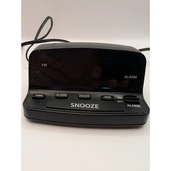 Sharp SPC051 Small Digital Alarm Clock ~ AAA Battery Backup & Snooze Button EUC