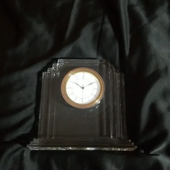 Waterford Crystal Metropolitan clock