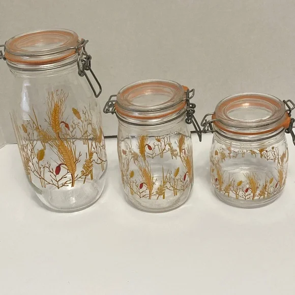 Vintage (3)ARC France Niveau De Remplissage glass canister jars wheat pattern