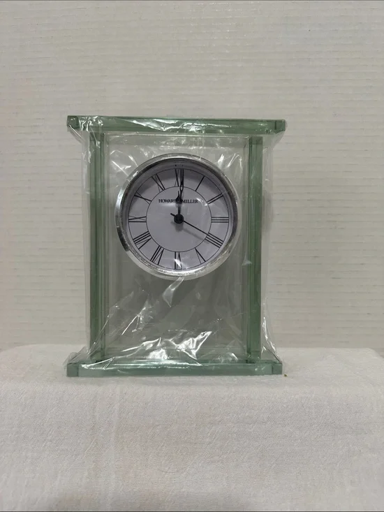 Howard Miller Sage Glass Mantel Clock New