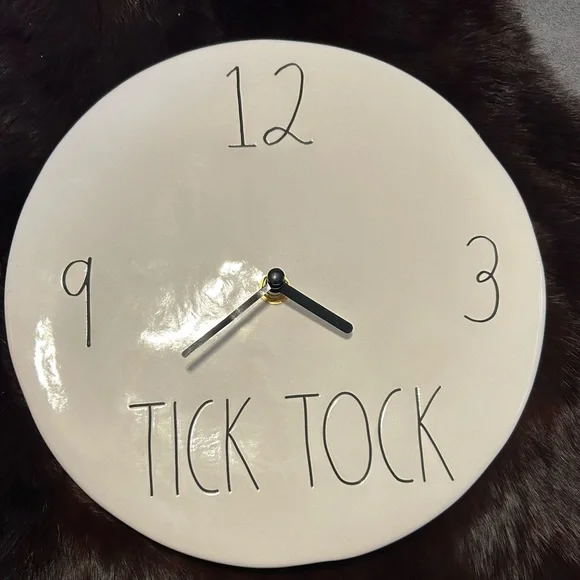 EUC, Rare Rae Dunn Tick Tock clock. ceramic black an white wall clock.