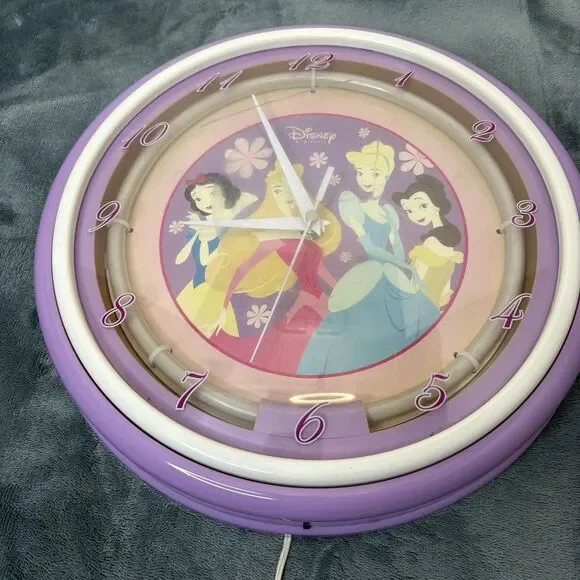 Vintage Disney Princess Clock Purple 11