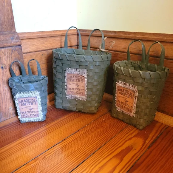 Nwot x3 Green nesting baskets autumn fall spring molasses primitive