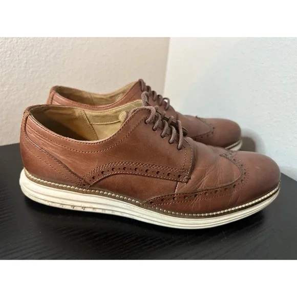 Size 9 - Cole Haan Men's Dress Shoes Brown Leather Wingtip Oxford C26471