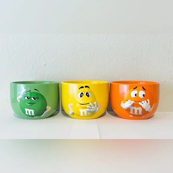 M & M's Orange, Yellow, Green Ceramic Snack Bowls Set 10 oz‎ (2021)