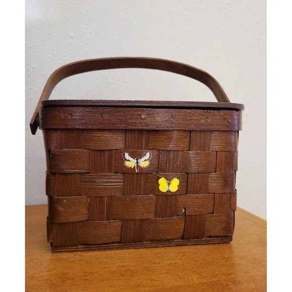 Vtg 70's Decoupage Purse Basket Basketville Woven Hickory Handle‎ Putney Vermont