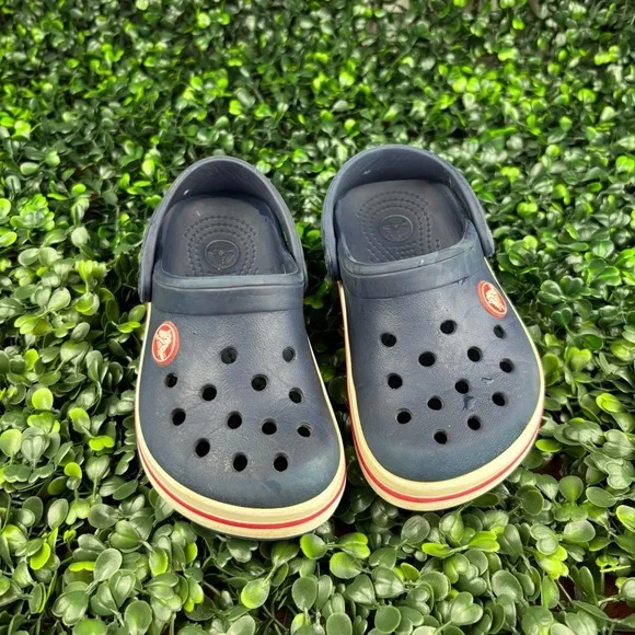 Crocs Navy Blue Kids Water Shoes Size 8/9