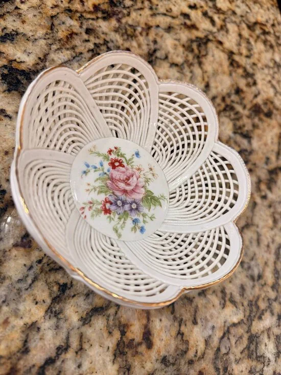 Vintage Schumann Arzberg Germany Lace Filigree Floral Bowl