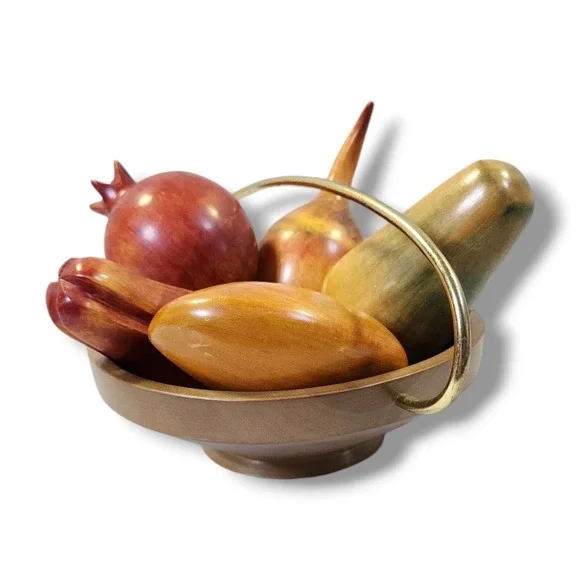 Vintage Nasco Wooden Bowl W/Brass Handel‎ and 5 Wooden Fruit
