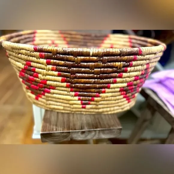 - Yupik coil basket Inuit vintage LARGE 16 x 20” handles