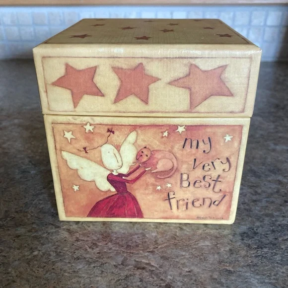 Lang Bob's Boxes Angel Wings with cat and star design