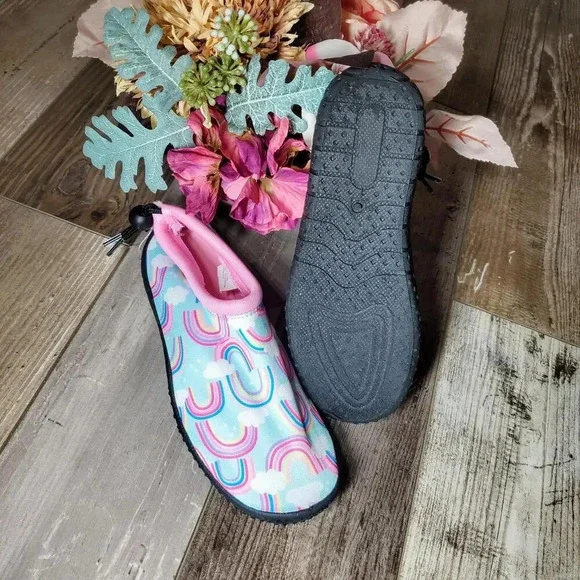 Tommy Bahama Rainbow Water Shoes Girls Size 2/3 EUC