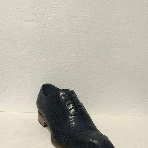 Duca shoes Italian leather navy point toe oxford
