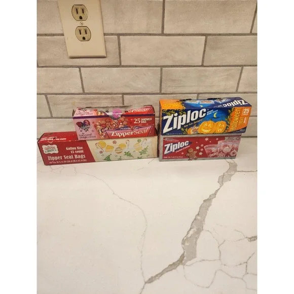Lot‎ Of 4 Open Ziploc Holiday Bags Treats Cookies Christmas Halloween Valentines