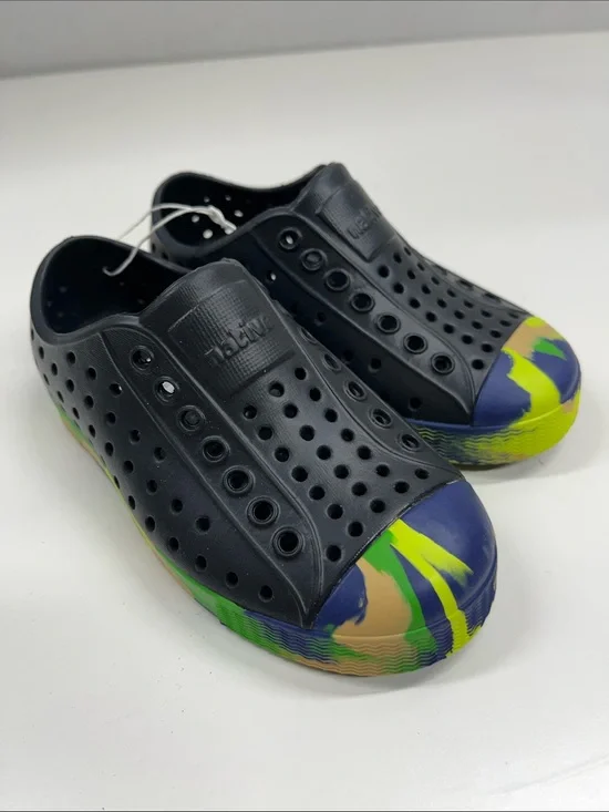 NWT Native Jefferson Marbled Shoes Jiffy Black Grasshopper Green Size C8