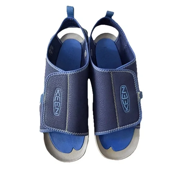 Keen Knotch River Open Toe Vivid Blue Waterproof Sandal Big Kid Size 6 Boys