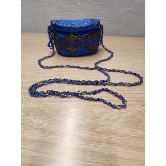 Vintage Seed Bead Hand Beaded Wire Hanging Trinket Box‎ Purse Lidded Blue Gold