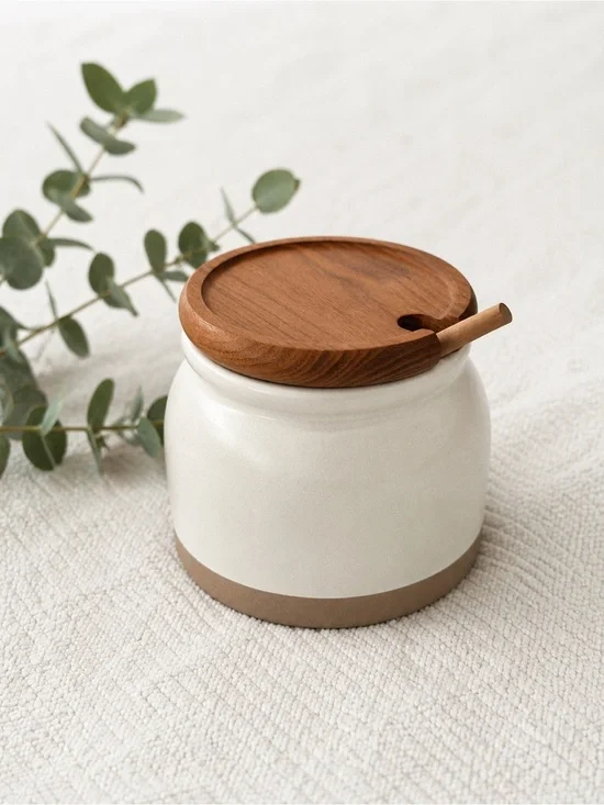 Ceramic Sugar Jar with Wooden Lid - Cream & Brown