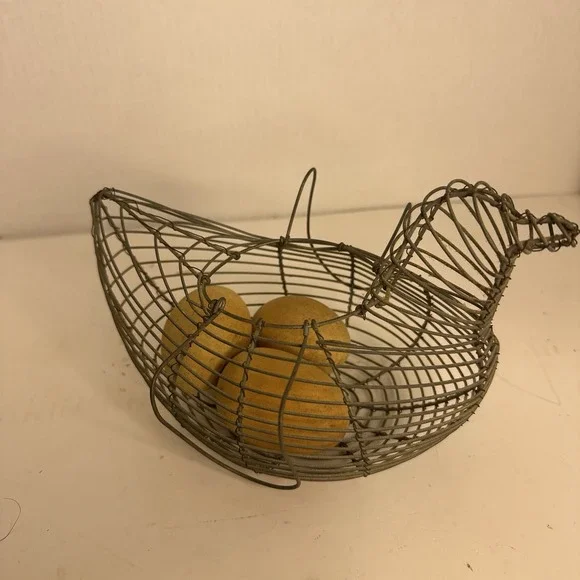 VTG Wire Egg Basket Hen Chicken Bird Metal Handles Farm Homestead 7