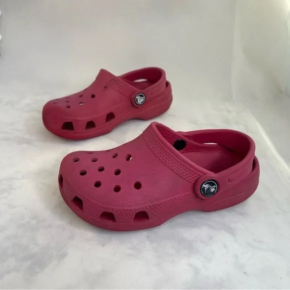 Iconic CROCS Comfort Clogs Red Ventilation Heel Strap water shoes Kids Size C10