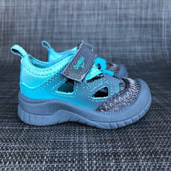 OshKosh B'gosh Turquoise Water Shoes with Adjustable Strap Infants size 2