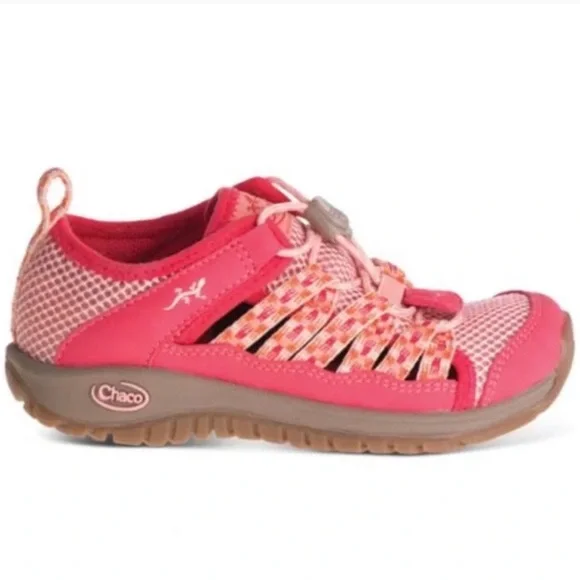 CHACO girls’ pink Outcross 2 hiking water shoes 5