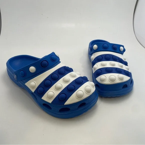 Engtoy Blue White Foam Clogs Kids Popper Playful Shoes Pop It Youth‎ Size 4 US