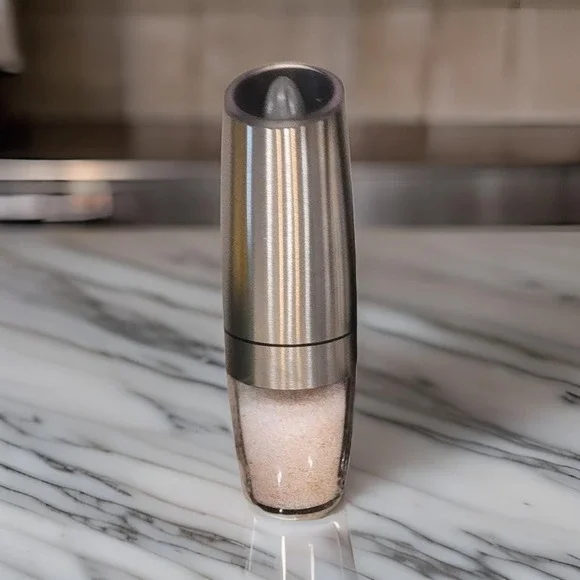 Automatic Electric Salt Pepper Grinder Peppercorn Silver Shaker Stainless Steel