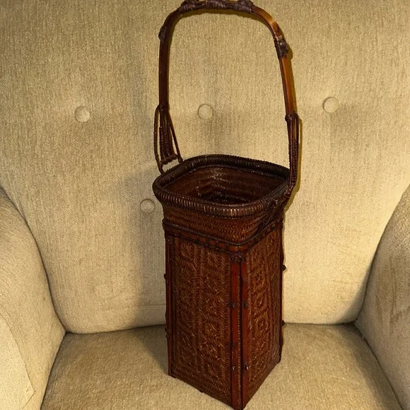 VINTAGE JAPANESE IKEBANA VASE/BASKET Late Meiji Period Height 19”