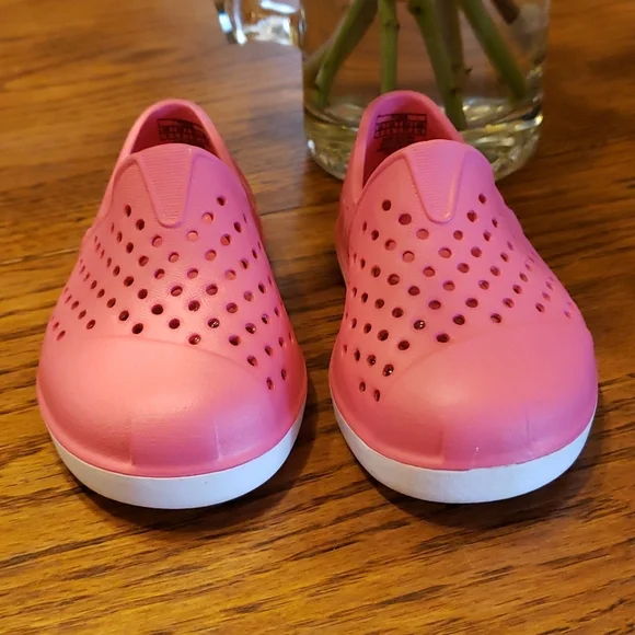 Toms Water Pink Shoes Size 5
