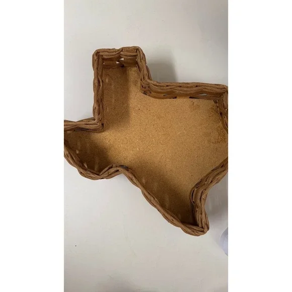 Vintage Texas Shaped Wicker Basket Cork‎ Bottom Vine Tique home decor