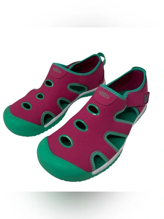 Keen Stingray Youth Size 6 Water Sandals
