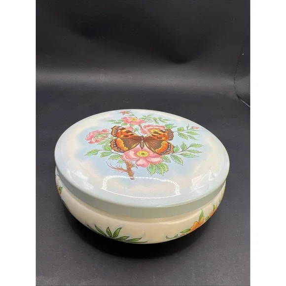 Vintage Daher Decorated Ware Round Tin Canister Lid White Blue Roses Butterfly
