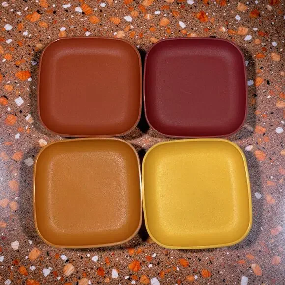 Tupperware Toys 1502 Miniature Plates 4