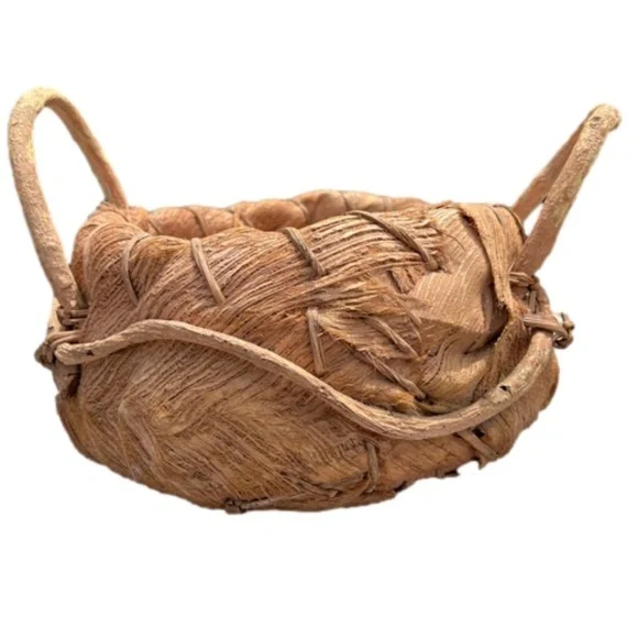 Vintage Tan Willow, Stained Bark, Curly Branch,‎ Basket, Large