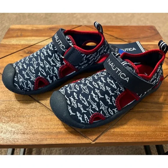 Nautica Kids Water Shoes Sandals Shark Print‎ Navy Red Hook Loop Size 9 NWT