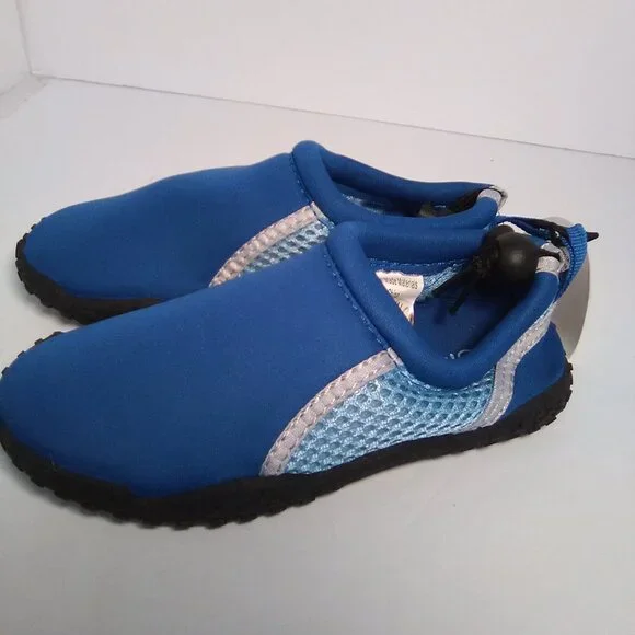 Chatties Toddlers/Boys Aqua Water Shoes Color Blue/ Black Size 9/10 NWT