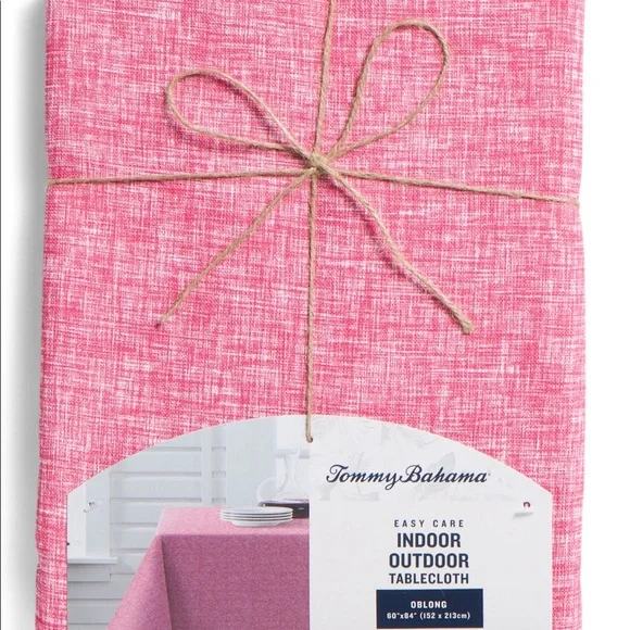 TOMMY BAHAMA Oblong Tablecloth