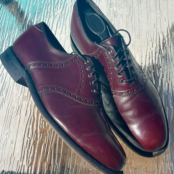 CLEAN Size 9 Vintage Y2K Footjoy Classics Oxford‎ Leather Shoes Made In USA