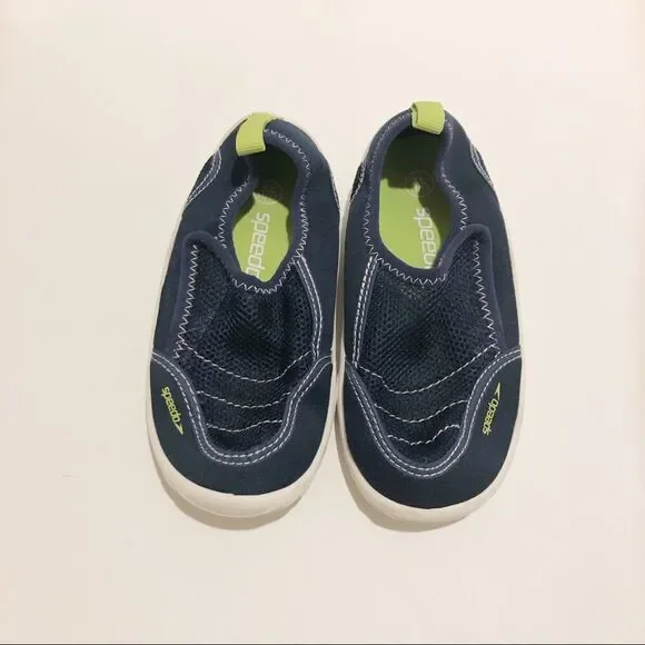Speedo Water Shoes‎ in little Boys Size 11/12