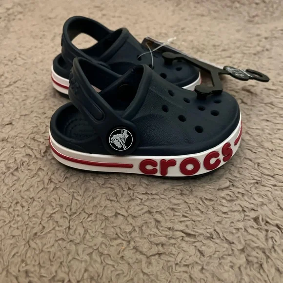 CROCS Kids Navy Bayaband Clog Water Shoes with Red Accents Size C4 NWT