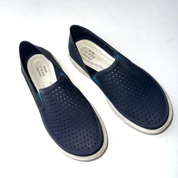 CROCS Youth Boys Size 12.5 Blue White Perforated Waterproof Slip On Flat Loafers