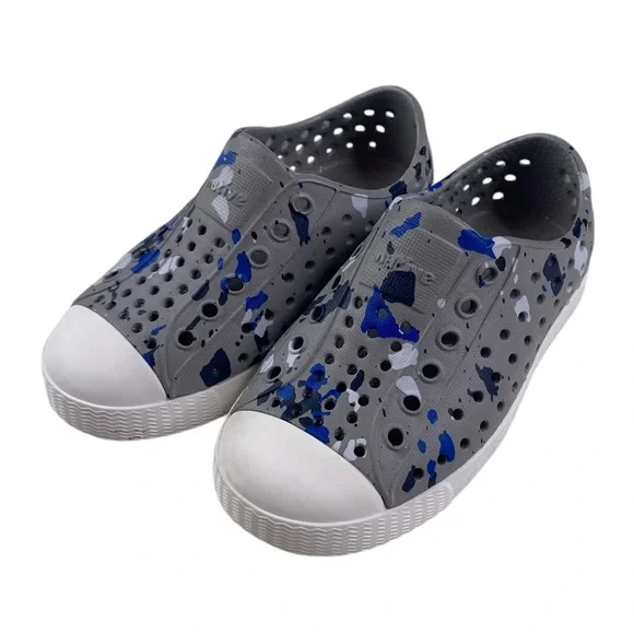 Native Jefferson Water Shoes Grey Size C7