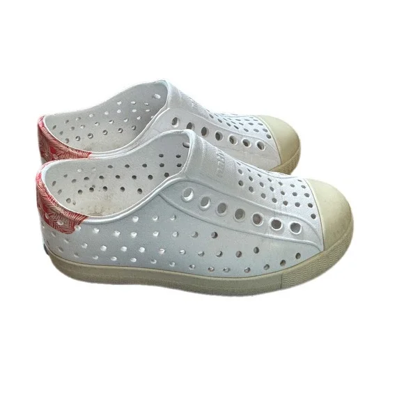 Native Jefferson Shoes Kids Size 8 White Good Tropical Palm Print Slip On EVA