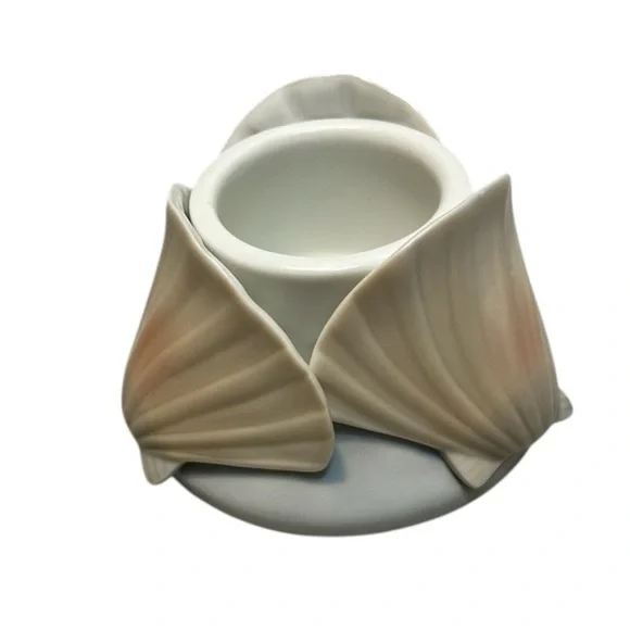 Vintage Made In Japan Scallop Sea She’ll Coastal Votive Candle Holder
